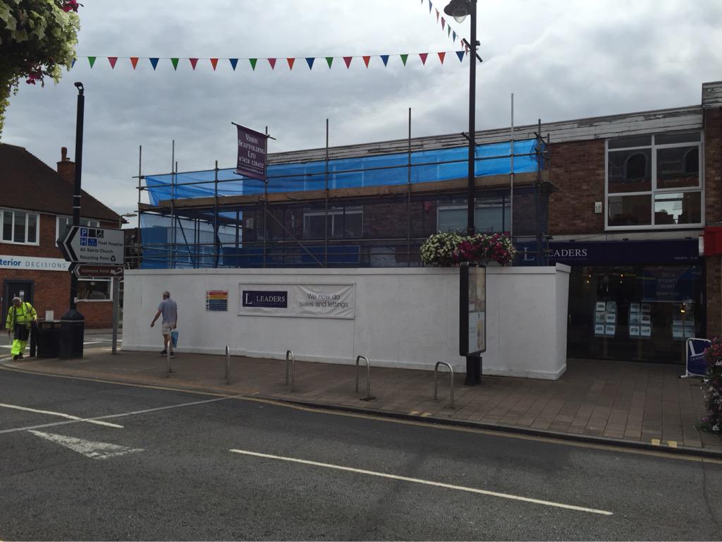 debrabarman's tweet photo. We're on the move (all be it 2 doors down!) Our new @LeadersLimited office is taking shape nicely! #fleet #Property http://t.co/h8L3Dz6HZq