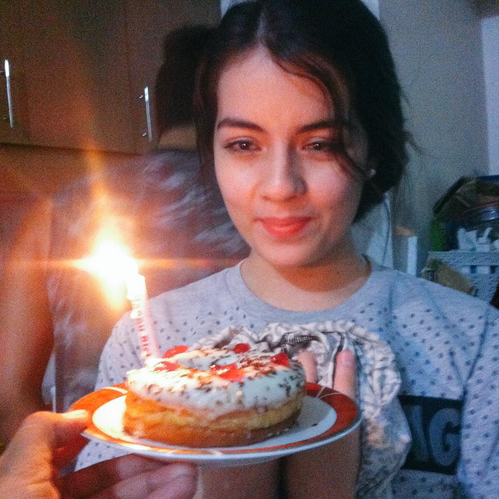 _ljflores's tweet photo. Birthday Salubong on the set of #TwoFathersTwoSons Film! :) #HappyBirthdayKimi http://t.co/7h7Pux17eg