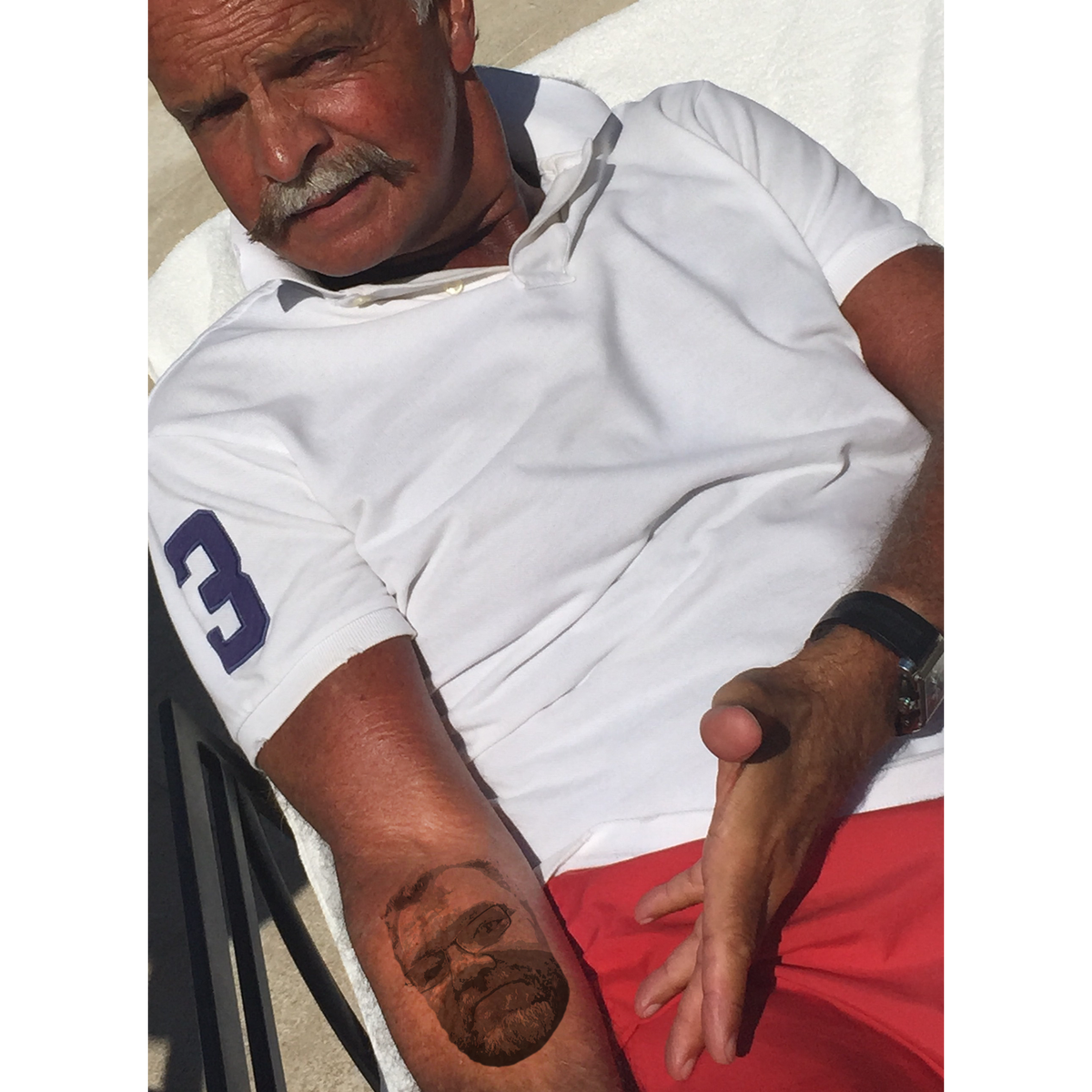 Our Fred was so touched by <a href="/ifotou/">Tom Thomson</a>'s sleeve of #RemarkableMalts tattoos that he's had Tom face tattooed on his arm...