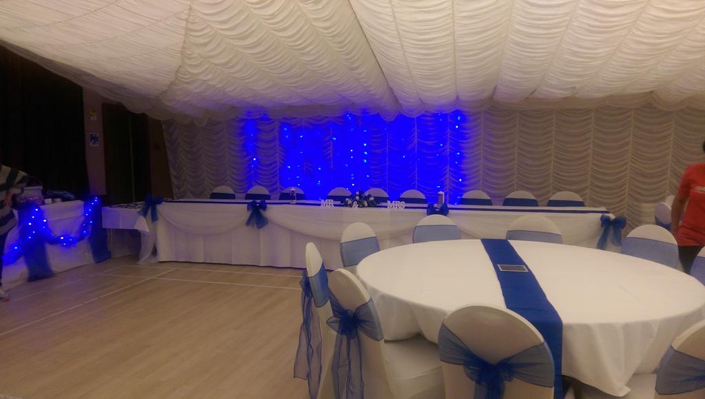 IDoEventHire's tweet photo. #marquee #wedding in #Leeds #marqueewedding #ido #chaircovers #centerpieces #huddersfield #Halifax #Bradford http://t.co/ykEa6Dku17