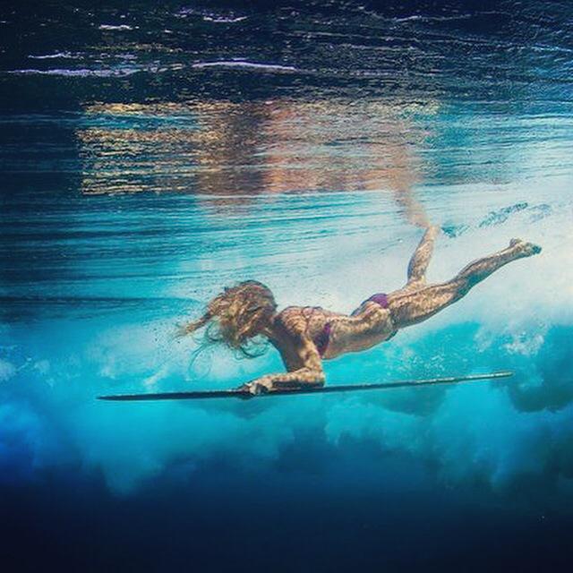 longjonsilveruk's tweet photo. Please RT - SURF MODELS REQUIRED | Bali photoshoot for lifestyle surf brand @longjonsilveruk #bali #surf #travel http://t.co/sRCDy8V9lm