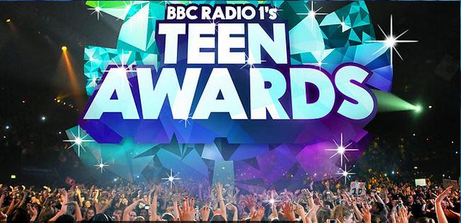 Our friends <a href="/BBCR1/">BBC Radio 1</a> are looking for 2015's Teen Heroes! Nominate your fab volunteers now : bbc.in/1ToxlgV