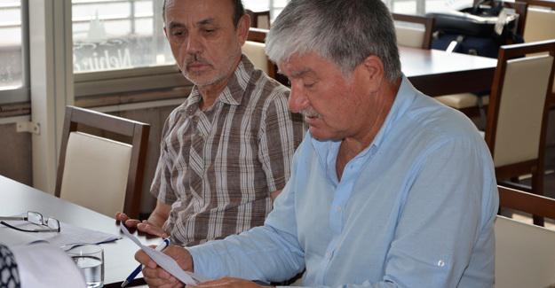 medyadetay's tweet photo. Erenler Kent Konseyi toplandı http://t.co/z43mYNc8dX http://t.co/JSMTH3v0uB