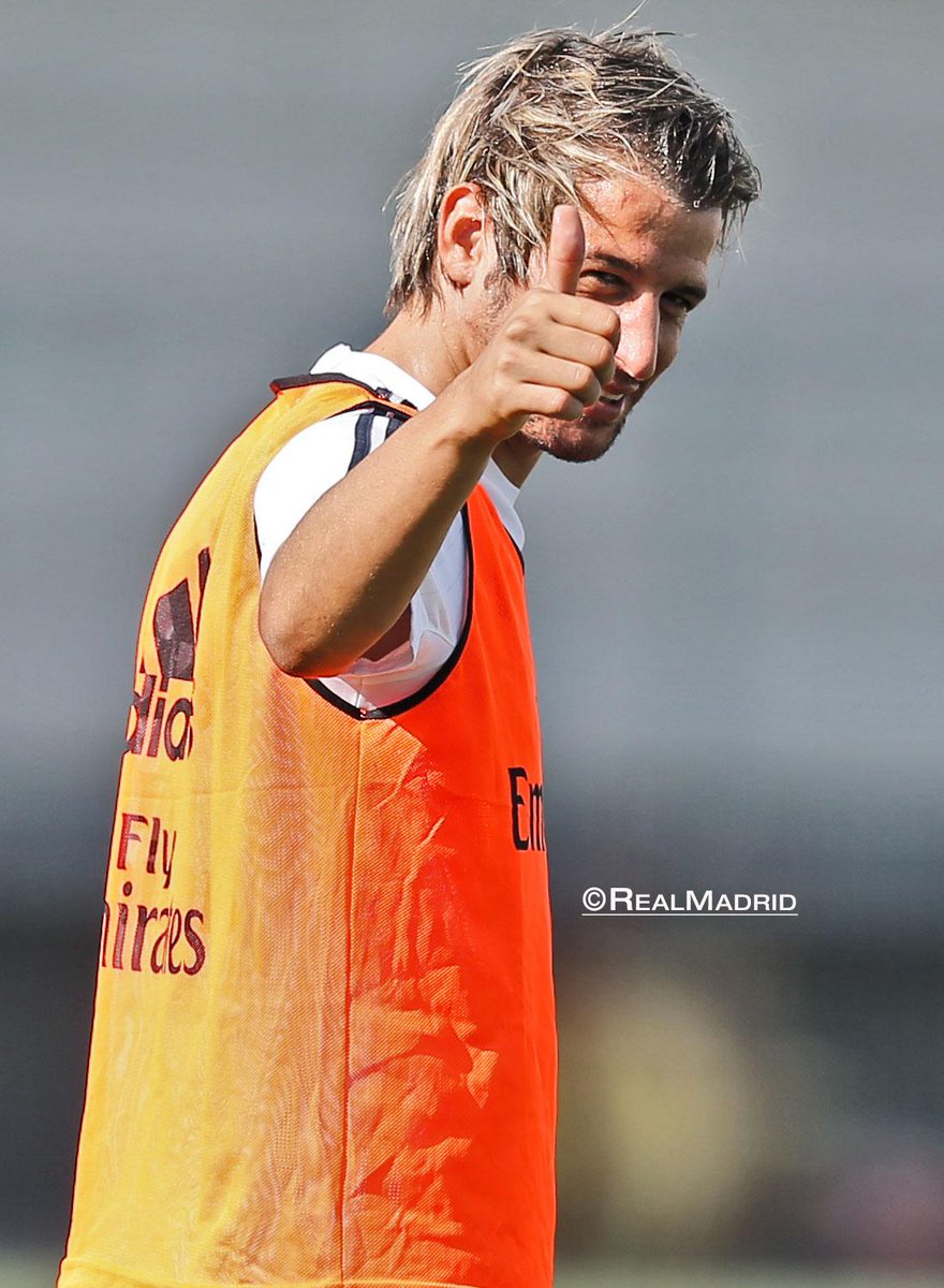 Real Madrid C.F. (@realmadrid) on Twitter photo .<a href="/Cristiano/">Cristiano Ronaldo</a>, <a href="/SergioRamos/">Sergio Ramos</a> y <a href="/Fabio_Coentrao/">Fabio Coentrao</a> se incorporan al grupo.
#RealMadrid #HalaMadrid .<a href="/Cristiano/">Cristiano Ronaldo</a>, <a href="/SergioRamos/">Sergio Ramos</a> y <a href="/Fabio_Coentrao/">Fabio Coentrao</a> se incorporan al grupo.
#RealMadrid #HalaMadrid