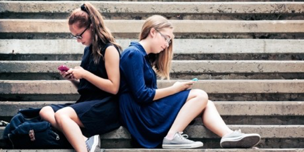 edutopia's tweet photo. The positive impact social media has on students' communication skills: http://t.co/a5tHZtxelV. http://t.co/pvJZlc28wR