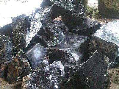 Ciri Bahan Batu Badar Besi Berkualitas pencintabatu.com/ciri-bahan-bat…