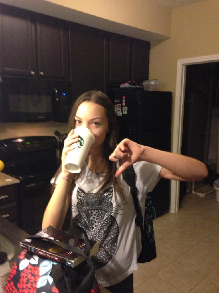 Leslie_LCSW's tweet photo. First day of middle school. We all have mixed feelings about this #seventhgrade #obligatoryfirstdaypic http://t.co/YJts9yBk7Y