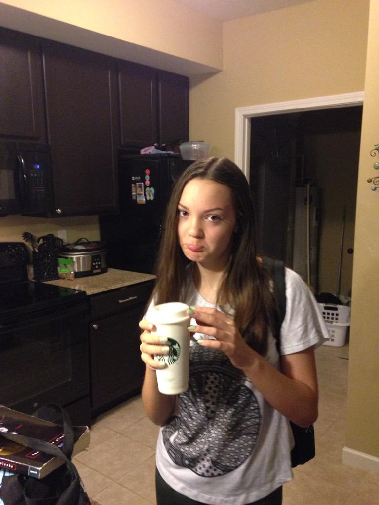 Leslie_LCSW's tweet photo. First day of middle school. We all have mixed feelings about this #seventhgrade #obligatoryfirstdaypic http://t.co/YJts9yBk7Y