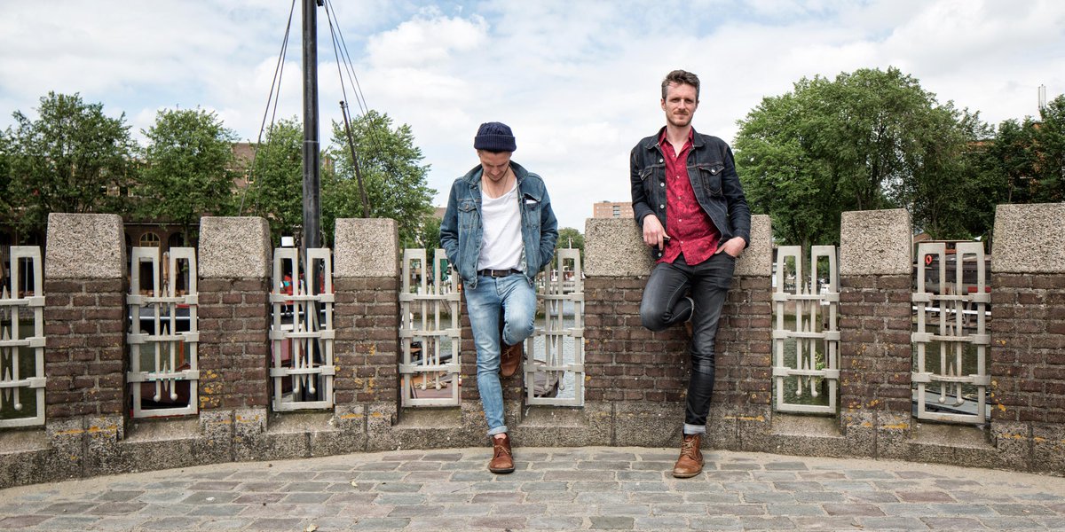Reversionmusic's tweet photo. Now online: Session/Interview with @theslowshow, in de Oude Haven. @PopUp_010  @Dakendagen010  http://t.co/XTrRPPWgvD http://t.co/kLNXICdBIi