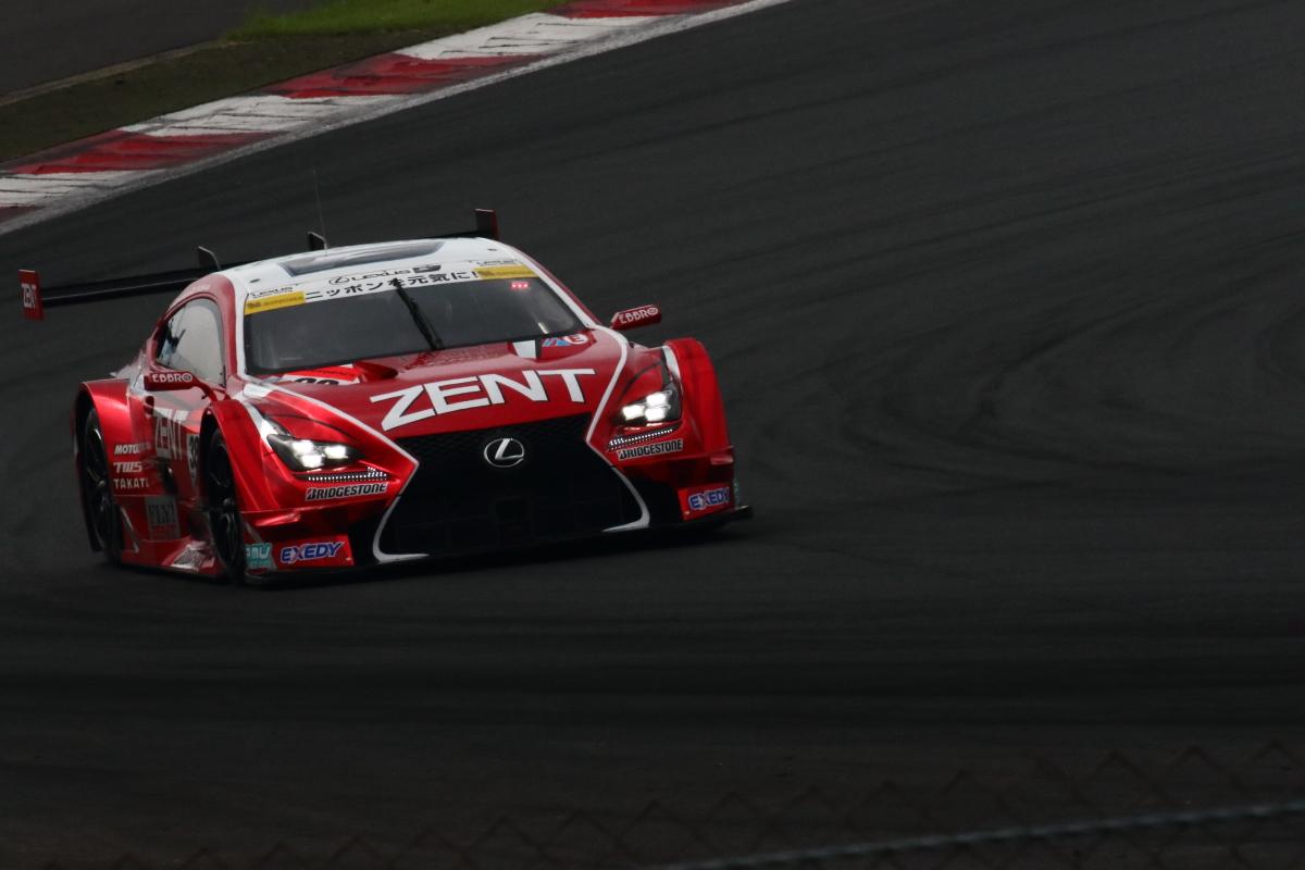 nyaan9999's tweet photo. 2位表彰台でしたぁ。。。
#fsw_GT4 #スーパーGT #ZENT #ZENTsweeties http://t.co/WegQ8UtRRC