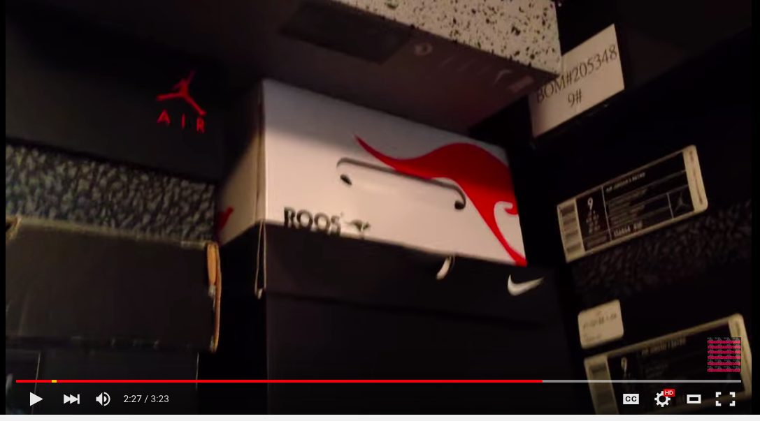 snuggsi's tweet image. My guy @TheSneakAddict has my #grails! kangaROOS! My team keeps sleepin' on those! #NEEDThese #VelcroBack