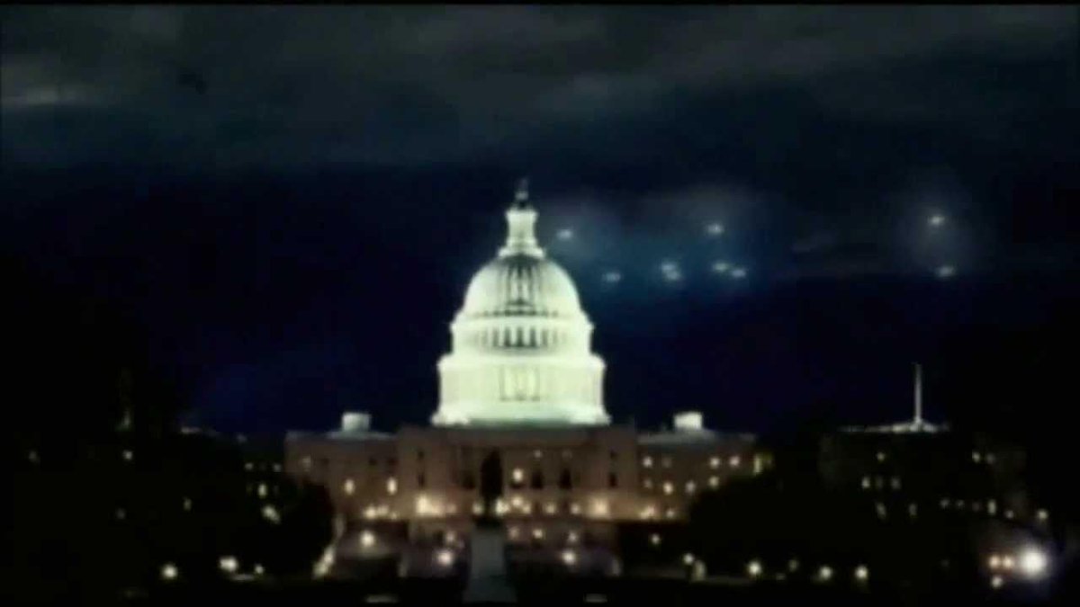 darkhorsenews's tweet photo. 10 Early UFO Photos Taken Before Photoshop http://t.co/GaP16NC75m #UFOsightings #UFO #UFOs http://t.co/hLkvRA8a80