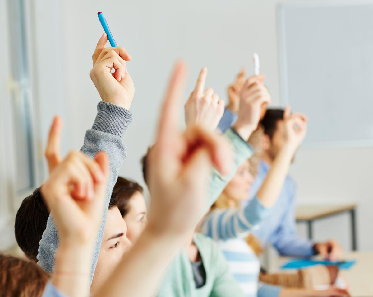 6 ways to boost classroom participation - today - Improving your questioning technique: oxelt.gl/1L3SXzZ #EFL