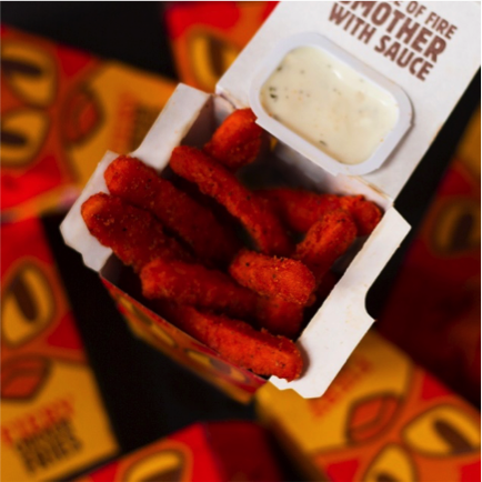 BurgerKing's tweet image. RT if lunch. #FieryChickenFries