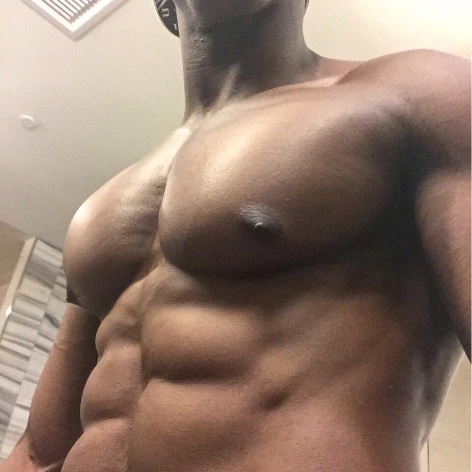 ShakaStrong's tweet photo. I'll take Chest Pump for 2000 Alex! Fueled by: @gardenofliferaw #gardenoflife @antithesisapparel #antithesisapparel http://t.co/qRlI1A7CDb