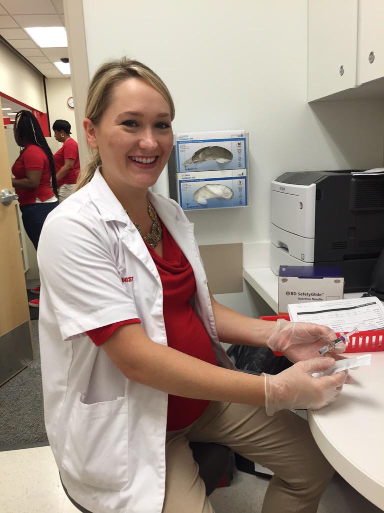 EastonBeth's tweet photo. Getting a flu shot @VMarienfeld!  T1784 has protected 38 people from the flu! @GalerTroy @sheahuds @CDCahill http://t.co/Y7xQrOAKmH