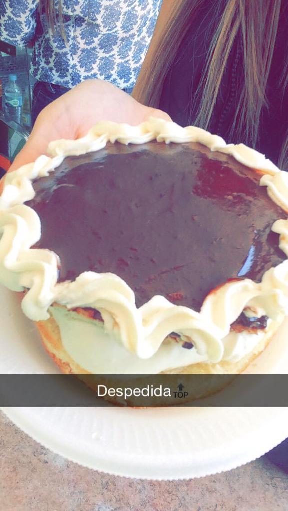 FernandaBaca13's tweet photo. Despedida Chiclayo😋 #CabezaDeIndio 🙌🏻🔝 http://t.co/V0X8Y1n5PH