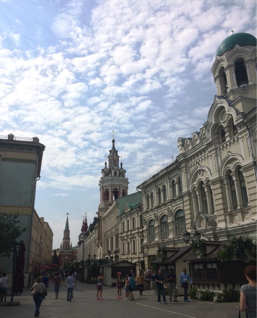 OKonoplev's tweet photo. Как красива Москва летом) http://t.co/GWFxll5AjV