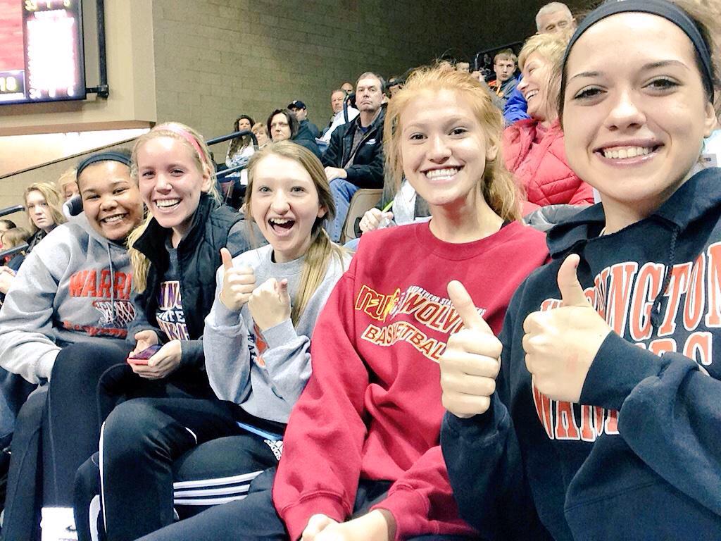 MadiAasen's tweet photo. HBD CARL!! thank you for always letting me borrow clothes, & not hating me after I gave you a fat lip😁❤️ #34forlife http://t.co/66QIzNX3TM