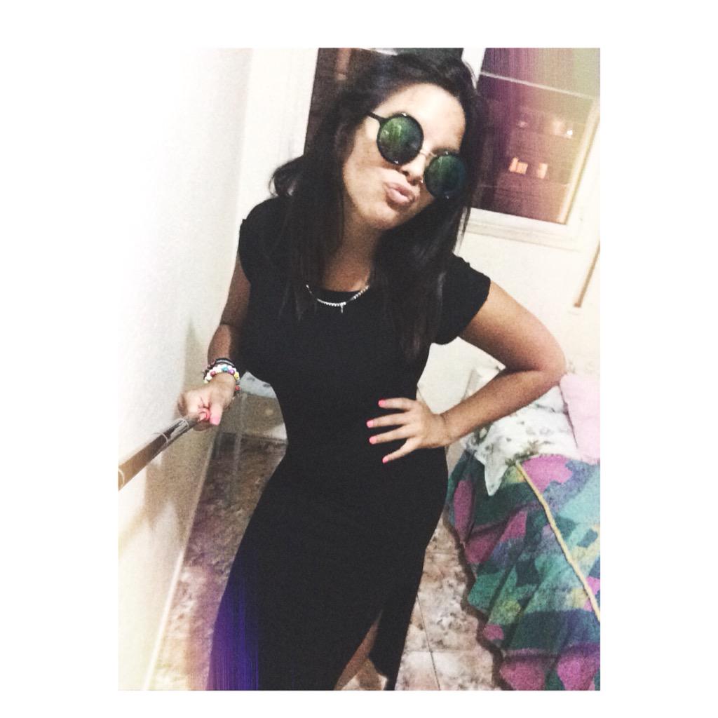 KeylaHA96's tweet photo. 😋😋 http://t.co/7N0ZVT0BDM
