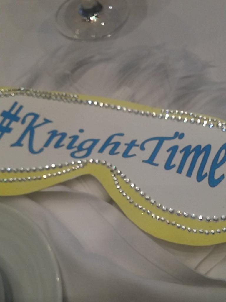 buttah32's tweet photo. #fpcsconvocation15 #fpcscollegiate Building Excellence from Within! #knighttime http://t.co/SH5yTSYY0M