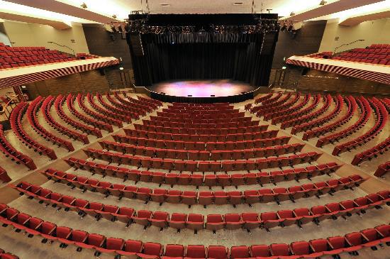 BeasUpdate's tweet image. Bea will preform today at the Wells Fargo Center for the Arts, Santa Rosa, CA. #SummerReflection