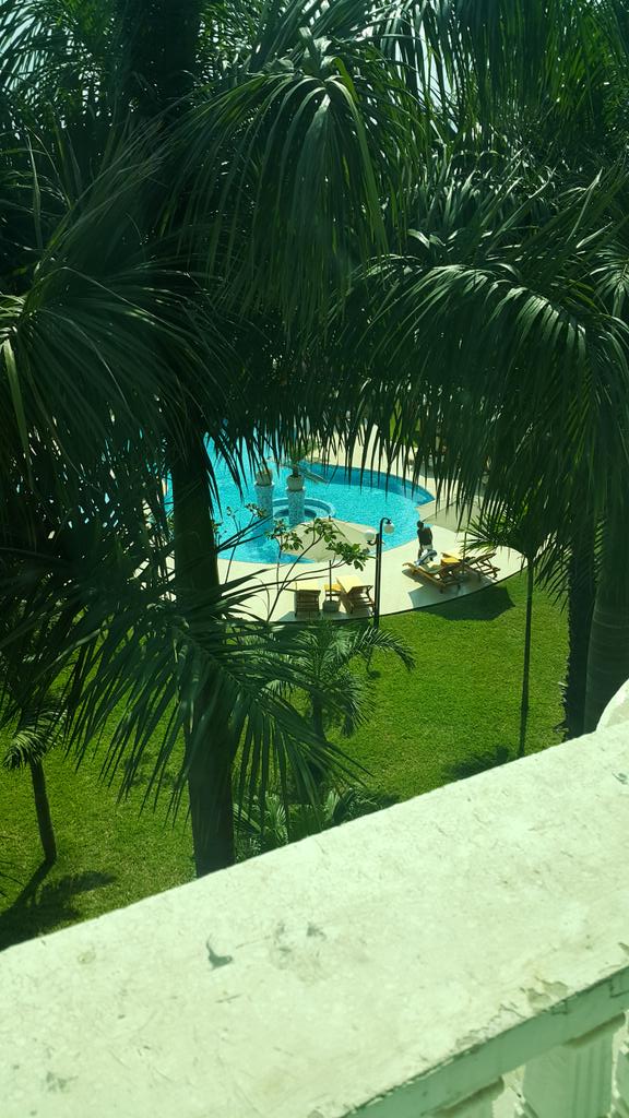 KieraSJ's tweet photo. View from my room!! #LeBeau #Blissful #Pampered http://t.co/v7nR7Dg0w2