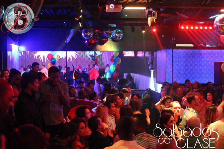 LasBrisasClub's tweet photo. #SABADOSCONCLASE
DJ CANDELA
MC SKETCH http://t.co/uqK1tWkesG