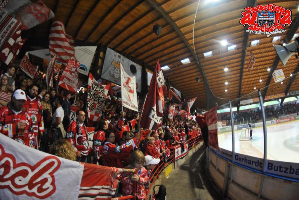 HOCKEYEURO's tweet photo. Fans of EC Bad Nauheim (@ec_bn) 

#Germany #Deutschland #DEL2 http://t.co/S7zhmNakOb