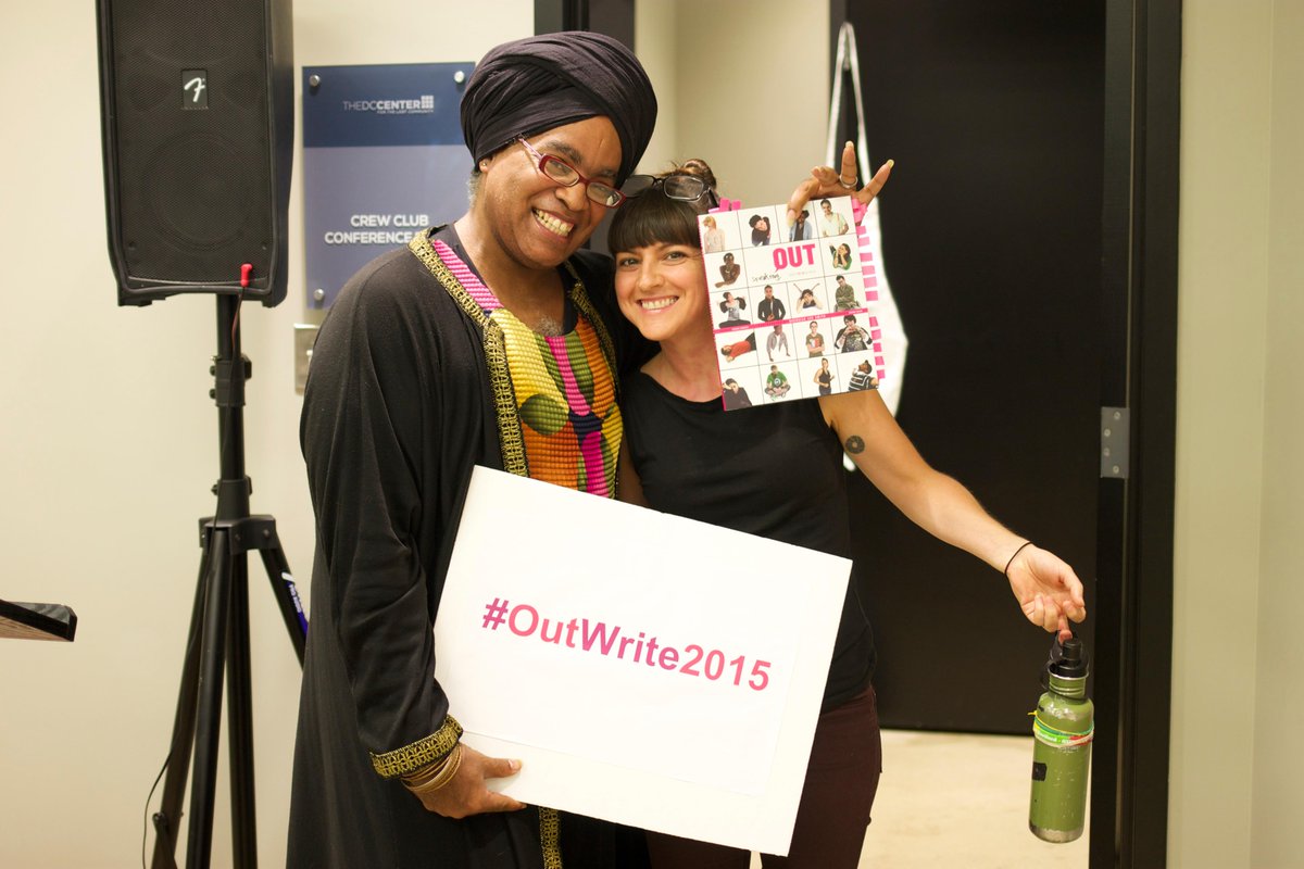 OutWriteDC's tweet photo. #OutWrite2015 Quick and Dirty hosted by @AskRayceen.
Photos: @TeamRayceen photographer @realronjunior. http://t.co/2hl0zWDXrj