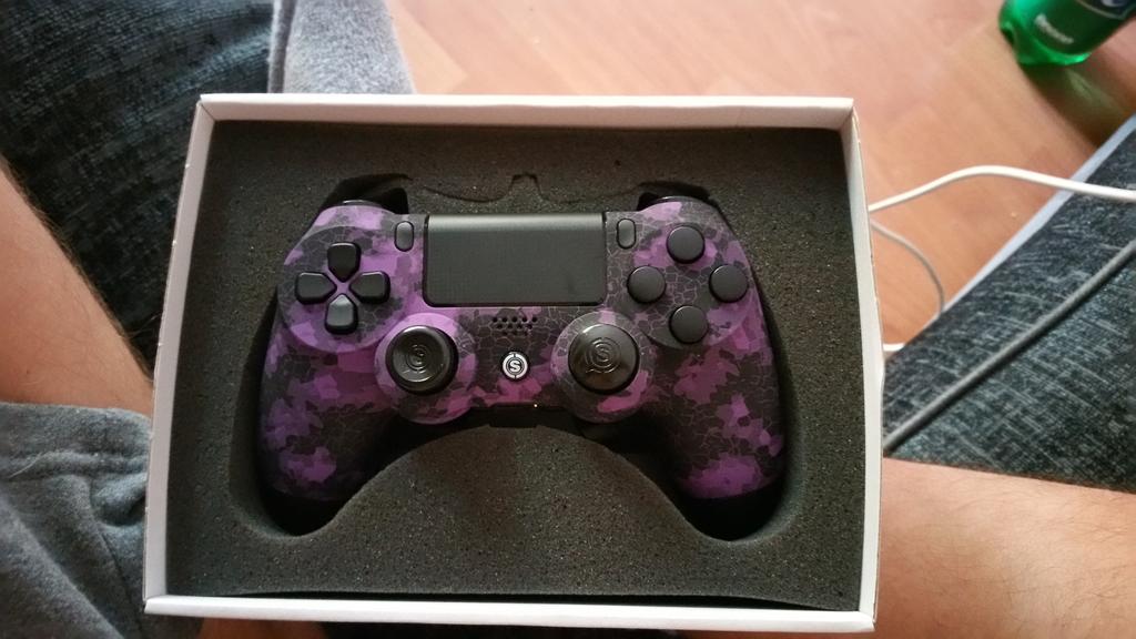 squareeyedshow's tweet photo. @ScufGaming yes it's here at last. Let the madness start http://t.co/RpcqOulEnu