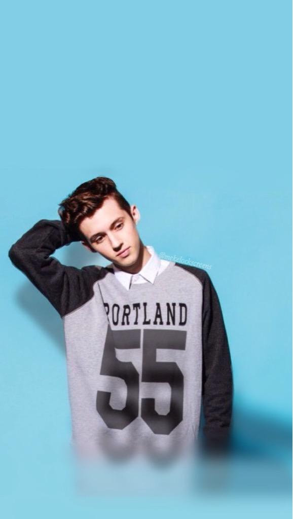 mekelockscreens's tweet photo. A simple #TroyeSivan #Lockscreen with an own edit

RT/Fav if you saved it! Be honest ;)x
>#TroyeSivanLockscreen http://t.co/FEV5aQOD7i