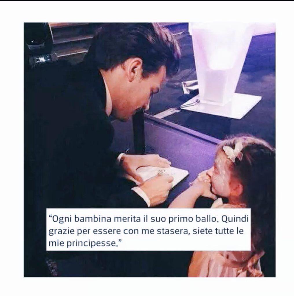 TomlisonReal's tweet image. A real prince.