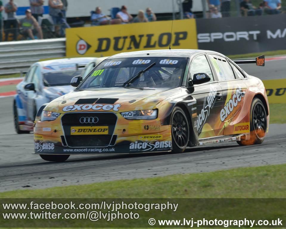 lvjphoto's tweet photo. @RobertoAustini @RobAustinRacing @FAST_Exocet as promised when you signed my photo on Sunday some of my photos of you http://t.co/qBax5ZiS28