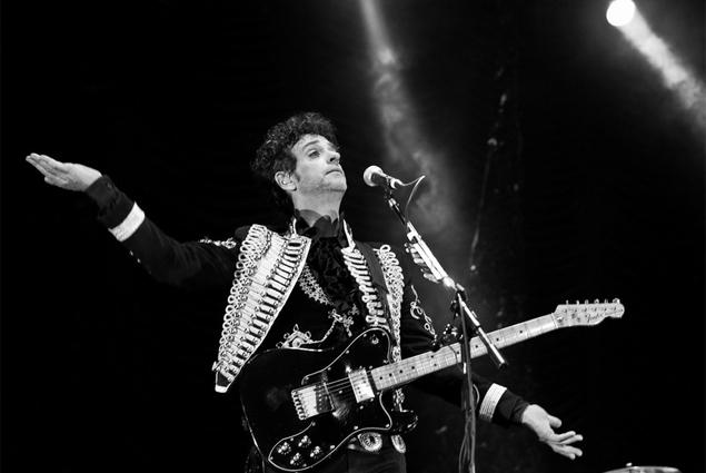 ATodoRockna's tweet photo. Duele de placer tu cicatriz en mí.
  #FelizCumpleGustavoCerati http://t.co/Tq7HQUB9Dx