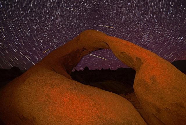 mental_floss's tweet photo. The Perseid Meteor Shower Will Be Spectacular Tomorrow Night — http://t.co/mRT5BcPWkT http://t.co/iGeJxtwceI