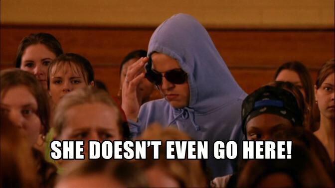 londonandreams's tweet image. Reaction to Sarah Harvey 😂 #FAceToFace #PLL