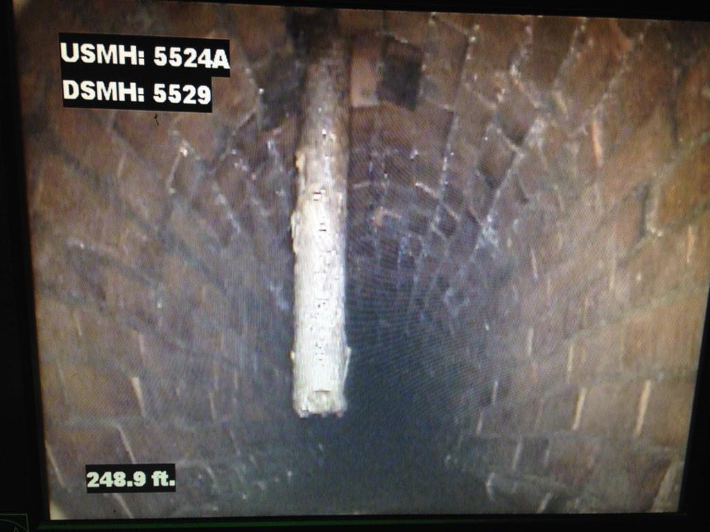 NoDigMaine's tweet image. Longest protruding service ever into a large diameter brick pipe. #SewerProblems 💩Happens