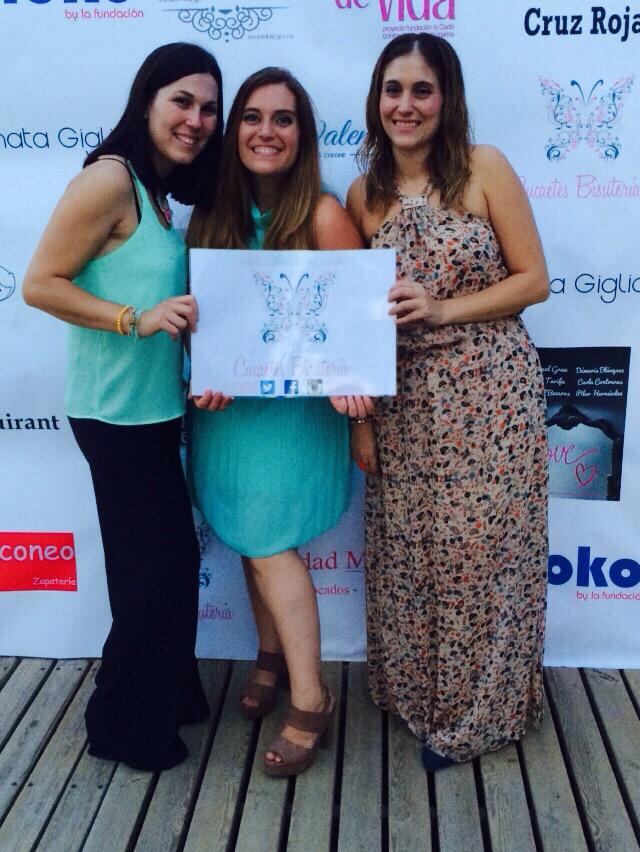 cucaetes3's tweet photo. Gracias a todos los que participaron y ayudaron en el Desfile Benéfico e hicieron posible que todo fuera un éxito! http://t.co/nCNVEPEWbx