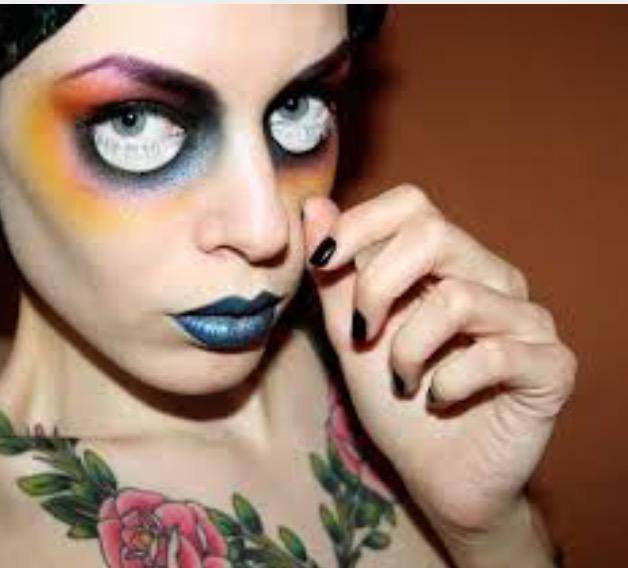 makeup_tips01's tweet image. Cool makeup  - 'click the link'for #makeup discounts - bit.ly/1h6buie #fashion #beauty