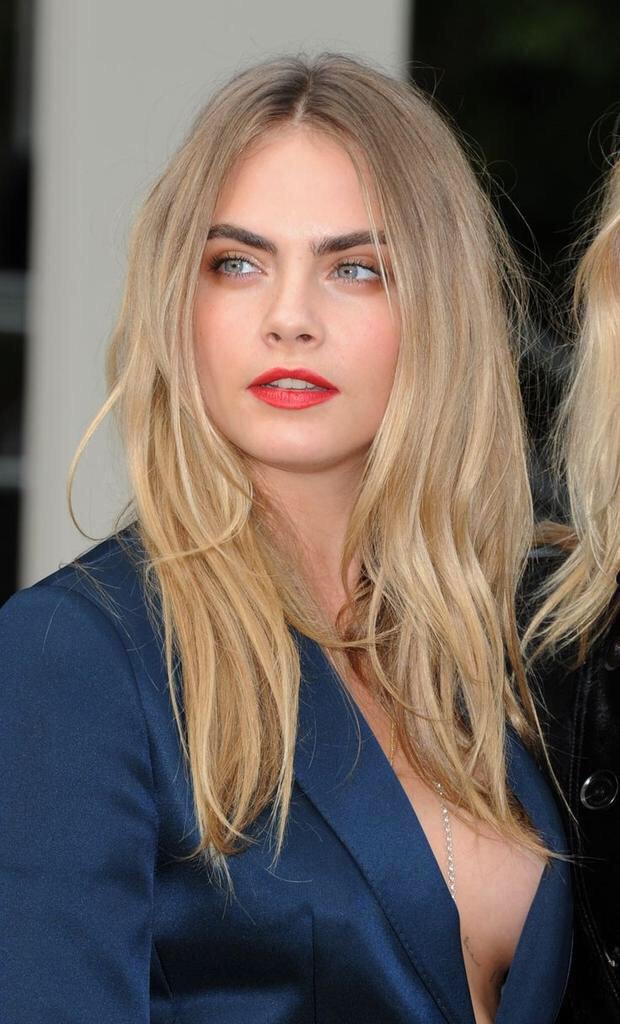 Happy birthday Cara Delevingne! You are a great inspiration and the best idol ever! 
