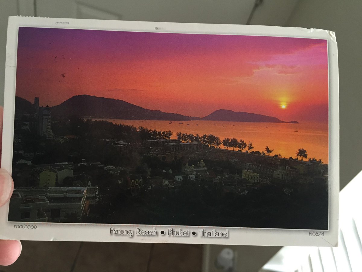 Clintus's tweet photo. Another post card from @evoterra & @sheila_dee! #ShEvo http://t.co/6iTmVao1X2