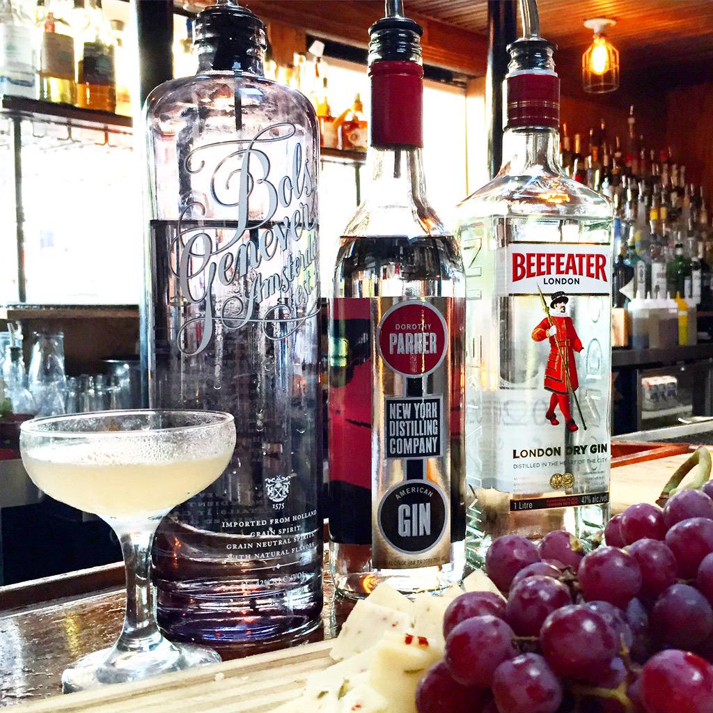 FCDrinksmiths's tweet photo. Tonight's session 1 #cocktails: three variations of the Fitzgerald - Bols Genever, Beefeater, Dorthy Parker #gin #roc http://t.co/luC8KnWzNY