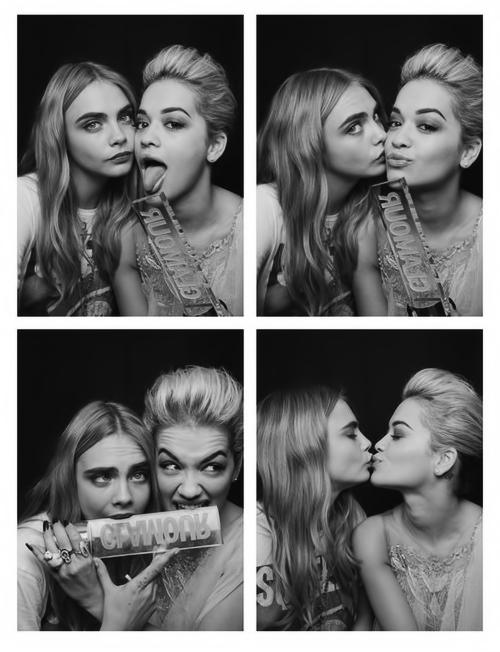 HAPPY BIRTHDAY TO CARA DELEVINGNE! 
THANKYOU FOR BEING THE PERSON YOU ARE TODAY!
I LOVE YOU SO MUCH  