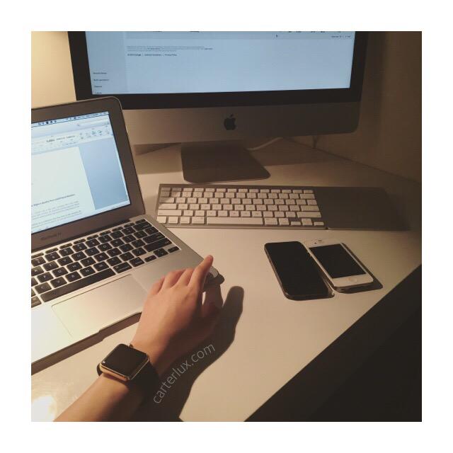 carterluxla's tweet image. Work work work, but there's only one hour left🎉 #yayyy #almostoff #goldapplewatch #AppleWatch #CarterLux