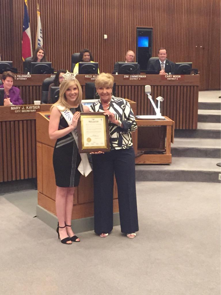BetsyPriceftw's tweet photo. Cheering on @shansanderford #MissTexas2015 as she represents our city and state at @MissAmericaOrg! #fwcitycouncil http://t.co/5Z7fleKzY8
