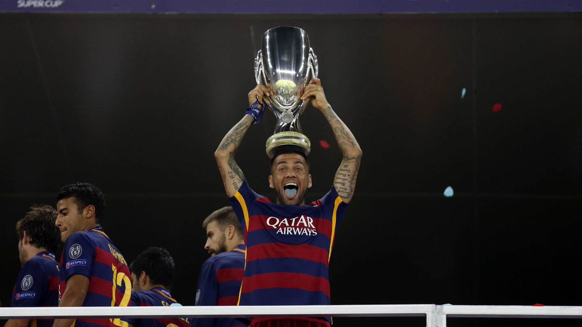 FCBarcelona_es's tweet photo. No ha sido fácil, pero Tiflis ha sido talismán. Aquí tienes la contracrónica de la final: http://t.co/87Fyg4QrNA http://t.co/ikjExKRSHK