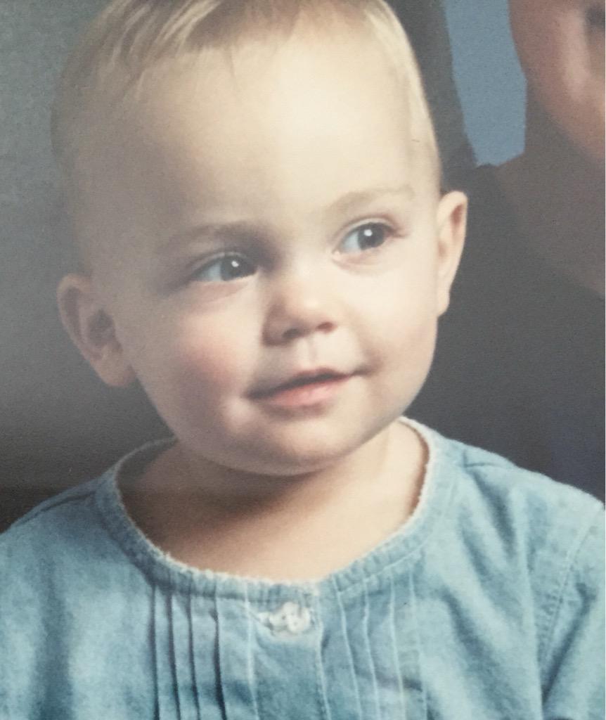 ayeebaybaye's tweet photo. When someone test you but you're trying to keep your cool. #ActuallyMe #AsABaby #YoungBail http://t.co/2XtAF2lkfZ