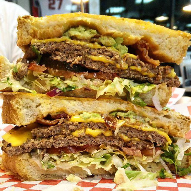 scottafters's tweet photo. Double Stacked Cheese Stuffed Patties on Sourdough Buns. When regular burgers ain't no tha… http://t.co/OPS7bjPgVx http://t.co/eIUy2pO1bj