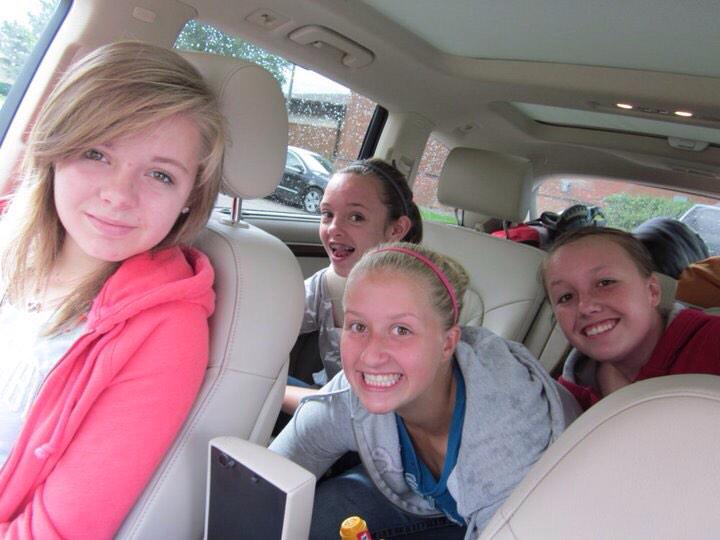 hannahallred01's tweet photo. A late HBD to the most amazing girl, @jsadie01 💗 Ily!! (Glad we were there for each other through the awkward years.) http://t.co/NSuTIYTk6Y